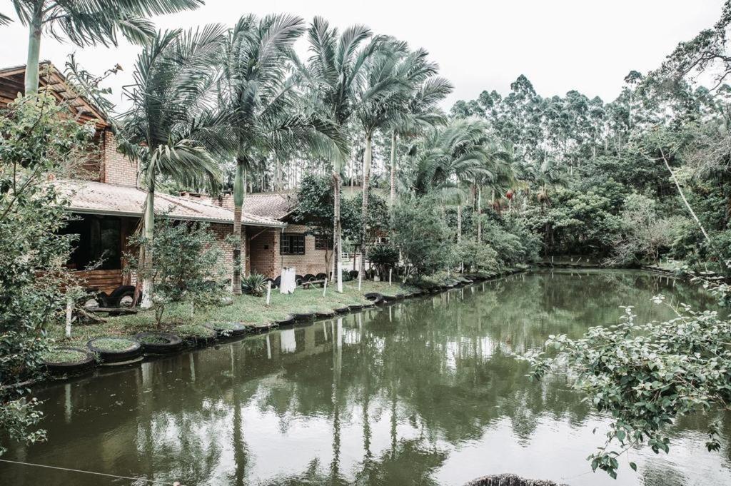Fazenda Momm - Pousada E Eventos Camboriu Exterior foto